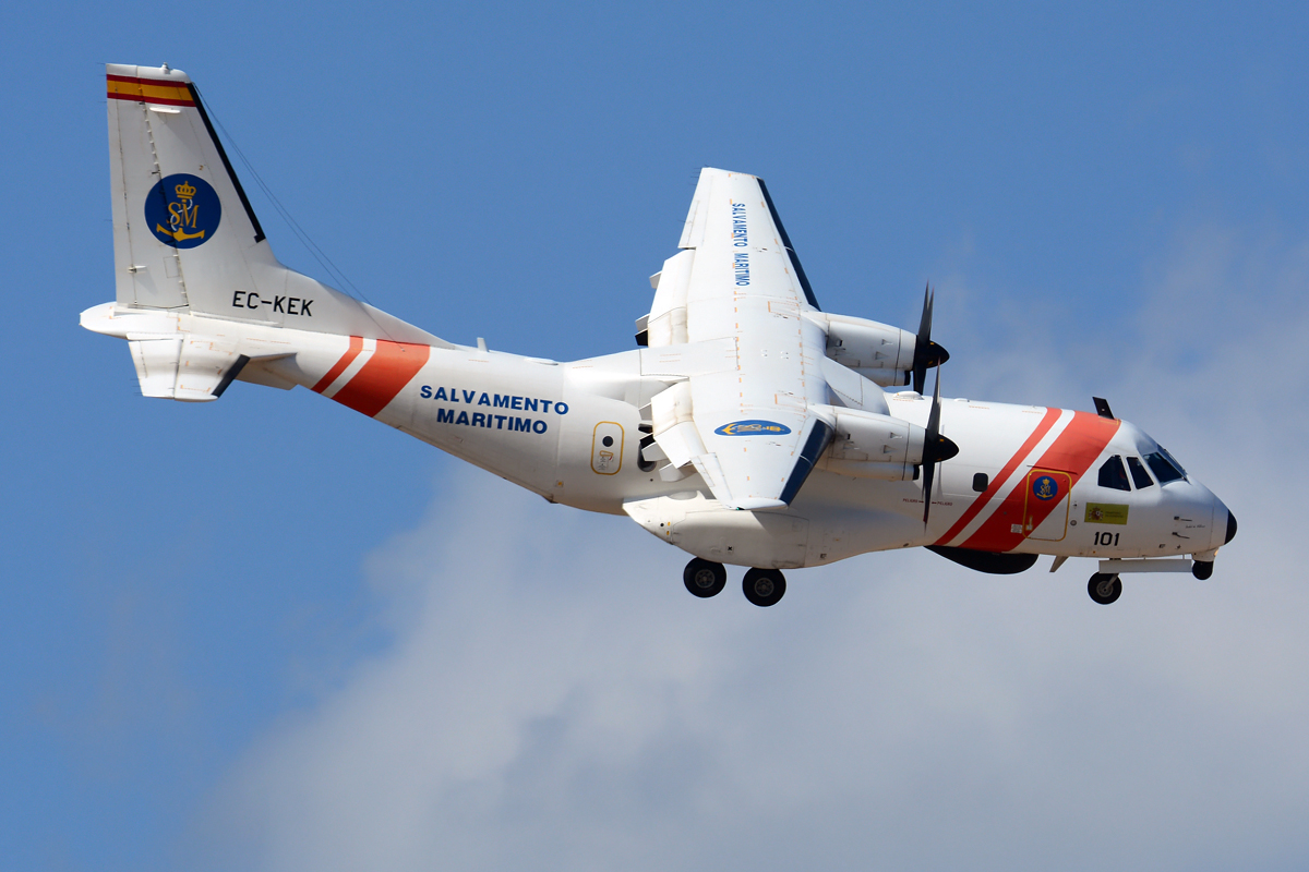 EC-KEK · CASA CN-235-300MPA · (LPA / GCLP)