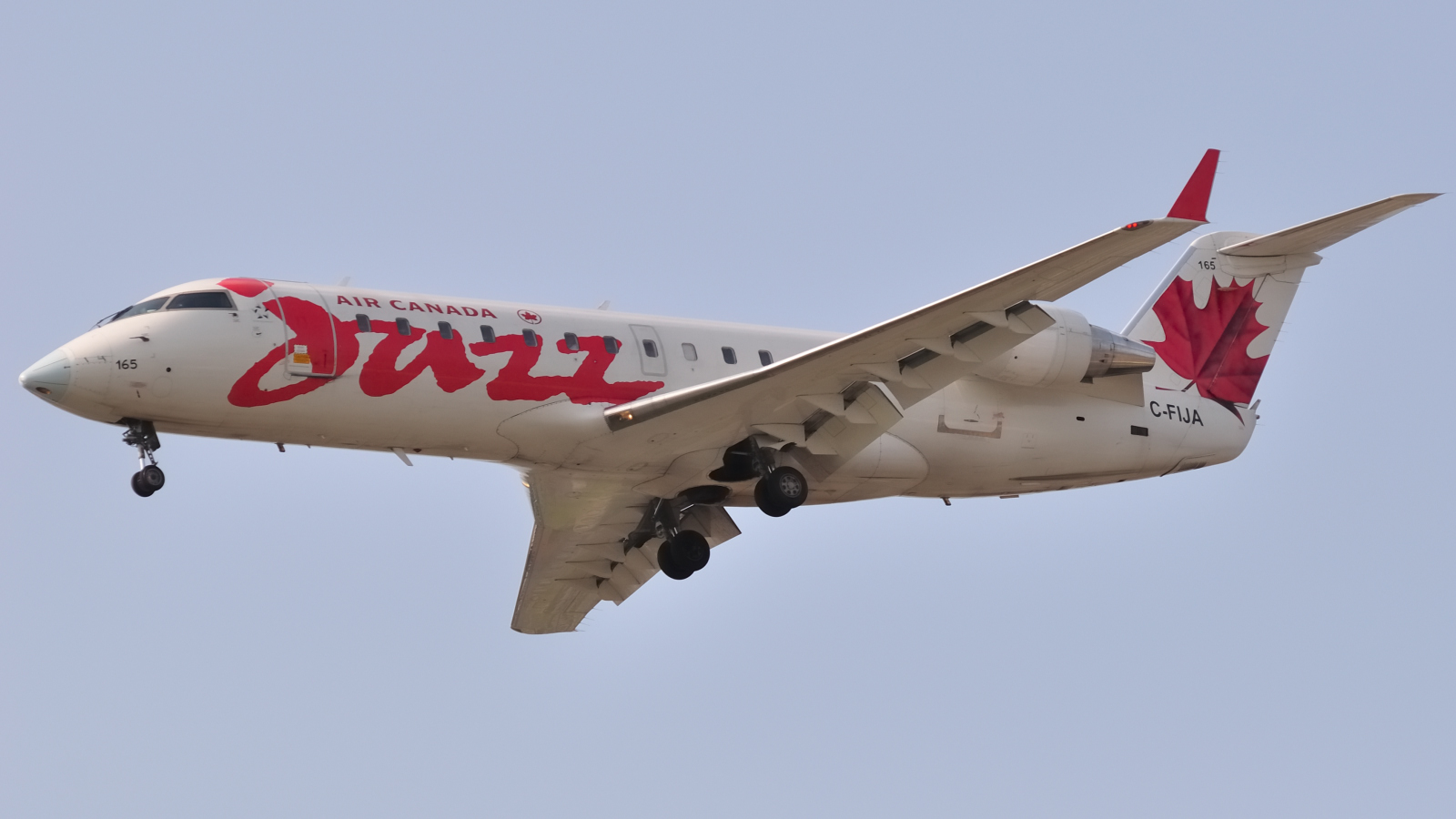 C-FIJA · Bombardier CRJ-200ER · (YUL / CYUL)