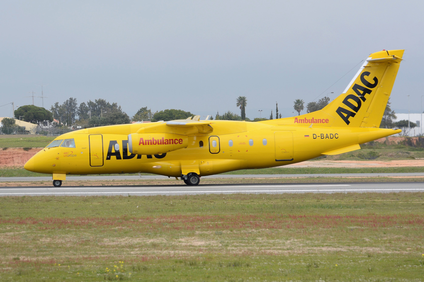 D-BADC · Dornier Do-328JET-310 · (FAO / LPFR)