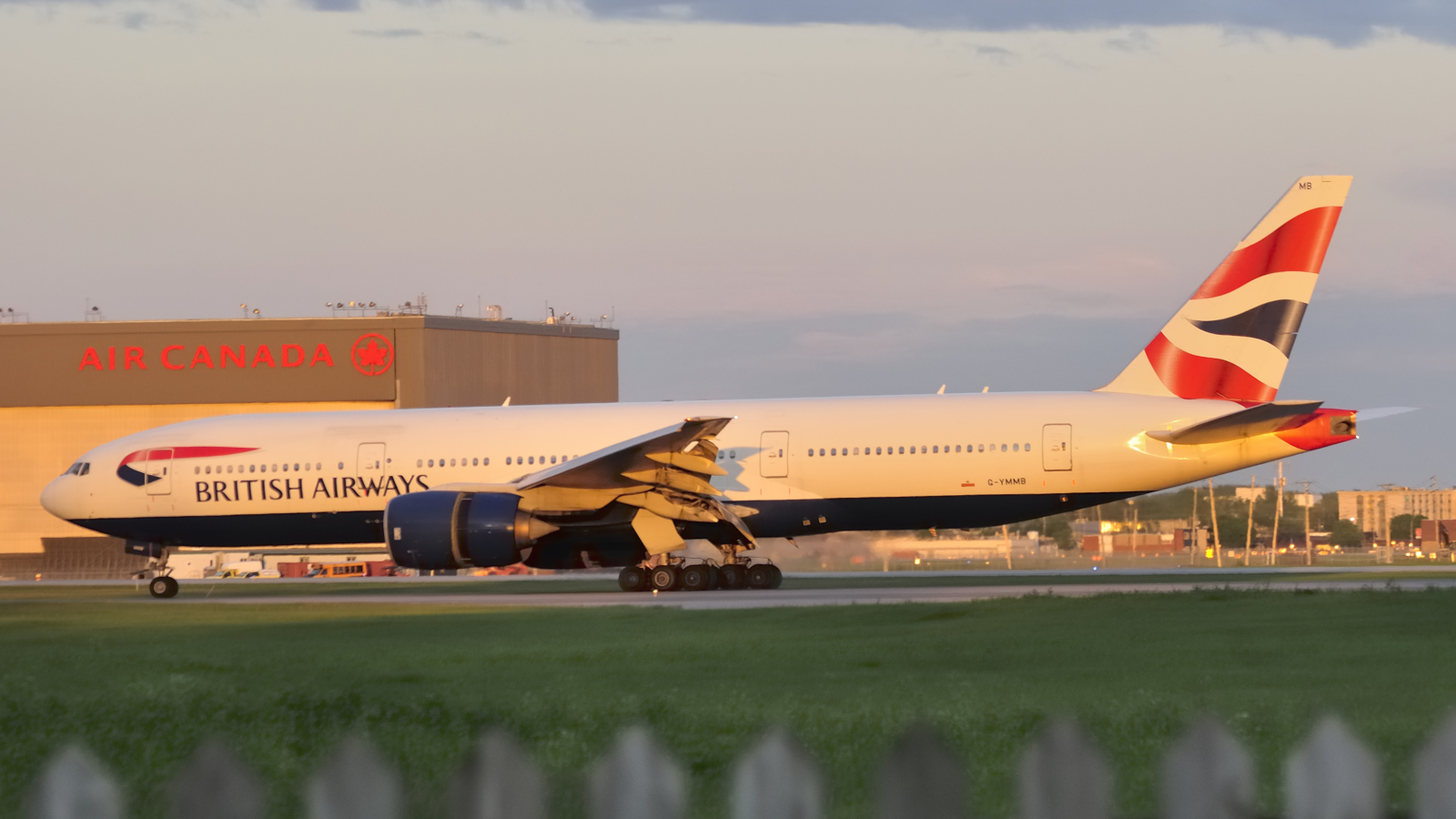 G-YMMB · Boeing 777-236/ER · (YUL / CYUL)