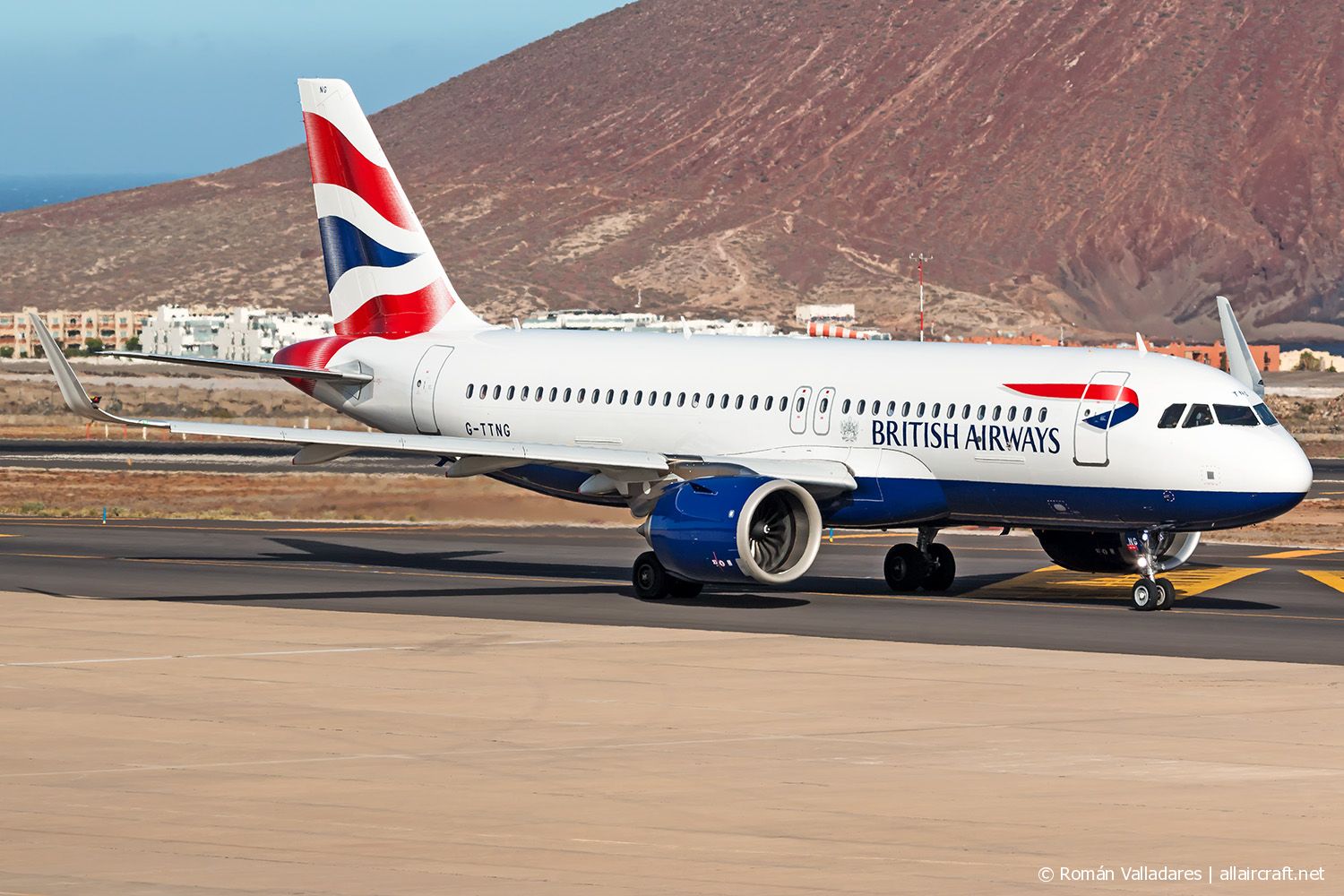 G-TTNG · Airbus A320-251N · (TFS / GCTS)