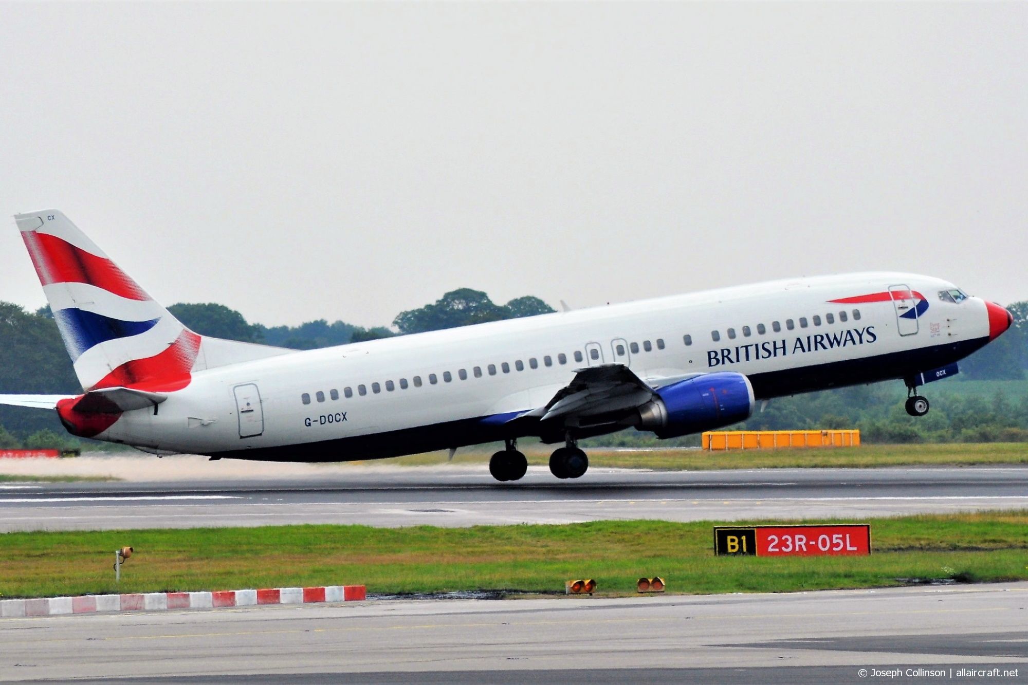 G-DOCX · Boeing 737-436 · (MAN / EGCC)