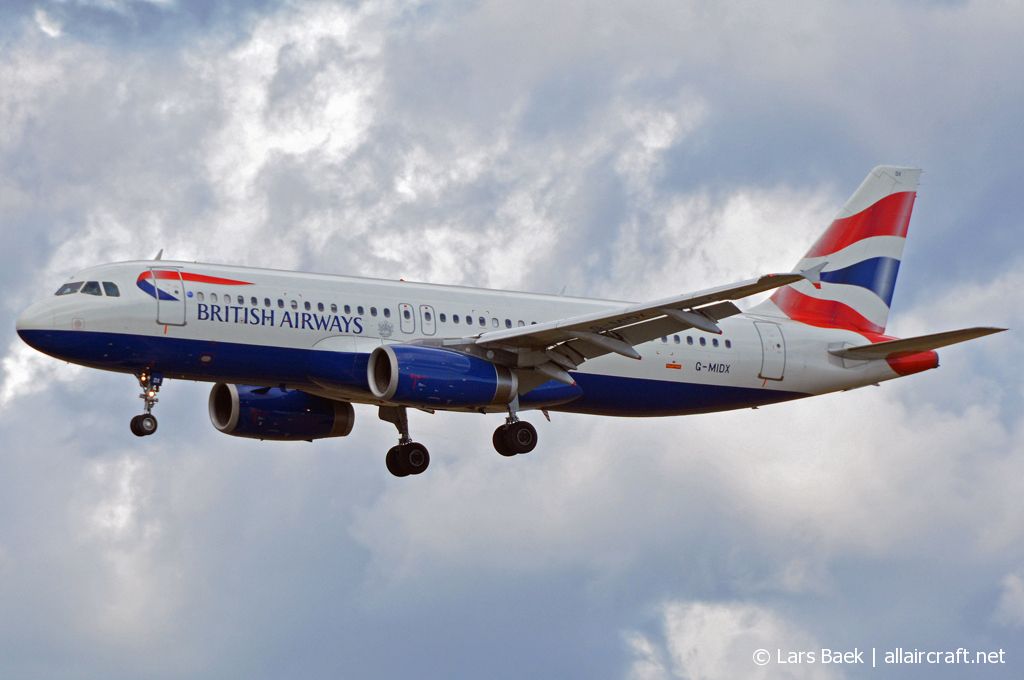 G-MIDX · Airbus A320-232 · (CPH / EKCH)