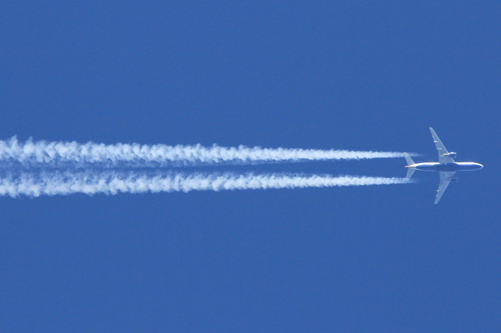 G-VIIA · Boeing 777-236/ER · -