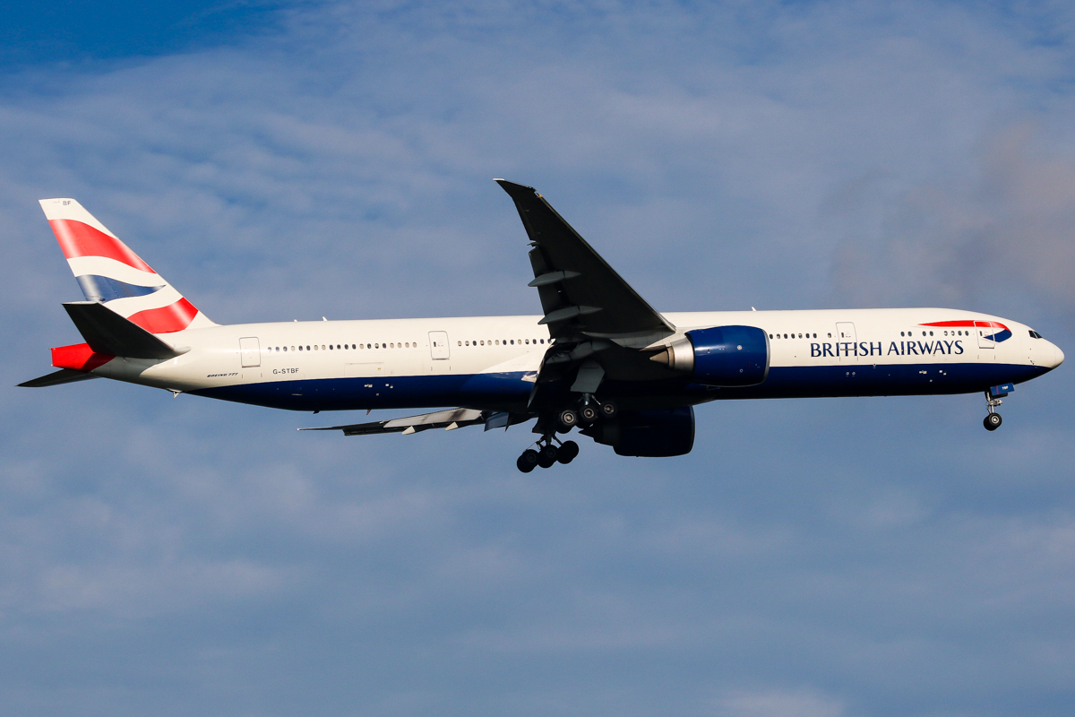 G-STBF · Boeing 777-336/ER · (SIN / WSSS)