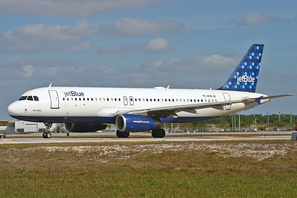N581JB · Airbus A320-232 · (FLL / KFLL)