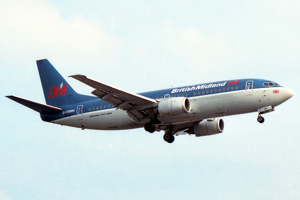 G-OBMH · Boeing 737-33A · (LHR / EGLL)