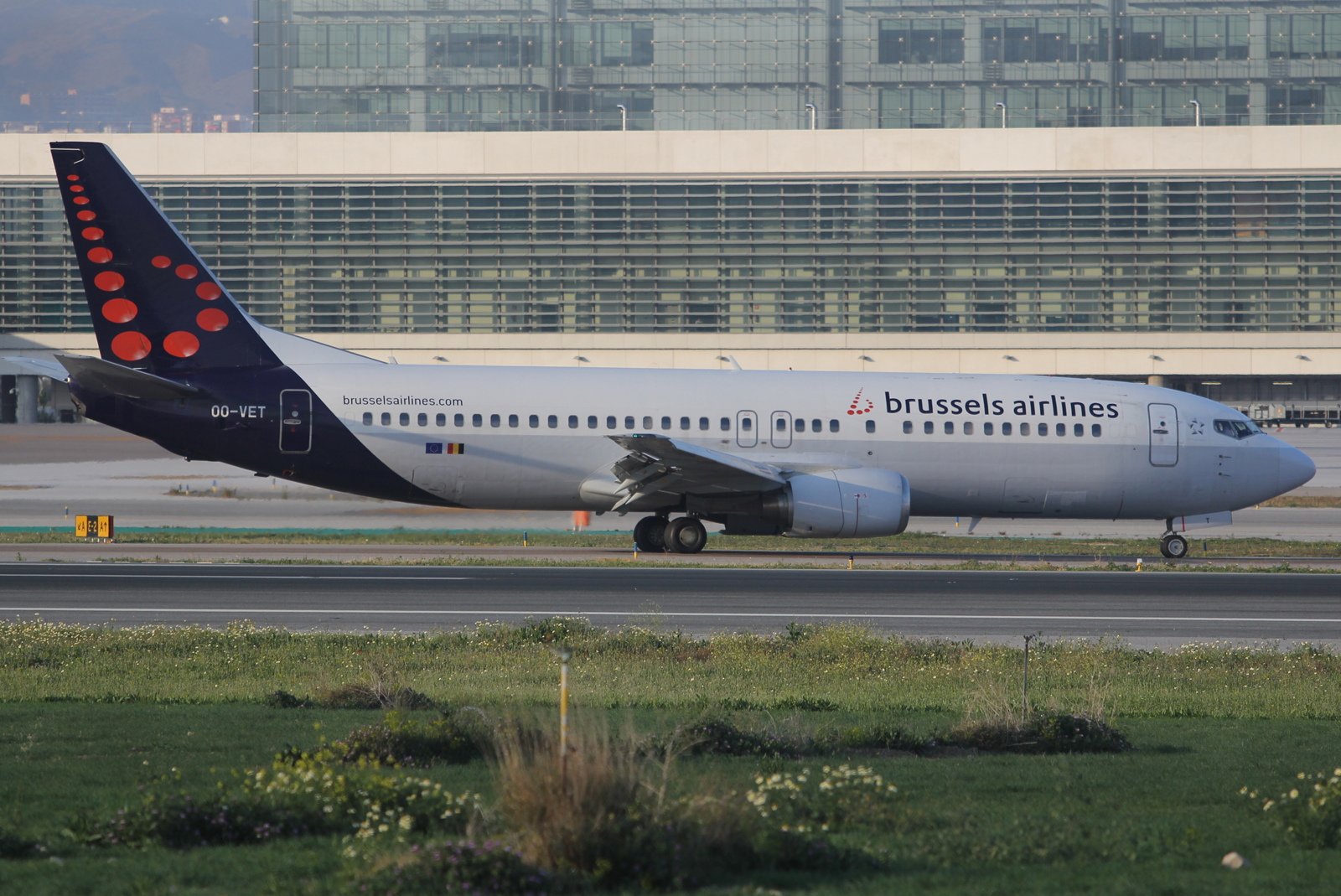 OO-VET · Boeing 737-4Q8 · (AGP / LEMG)