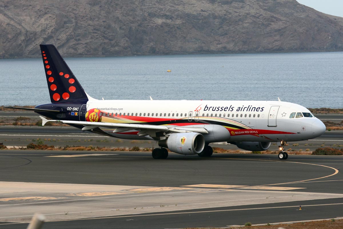 OO-SNC · Airbus A320-214 · (LPA / GCLP)