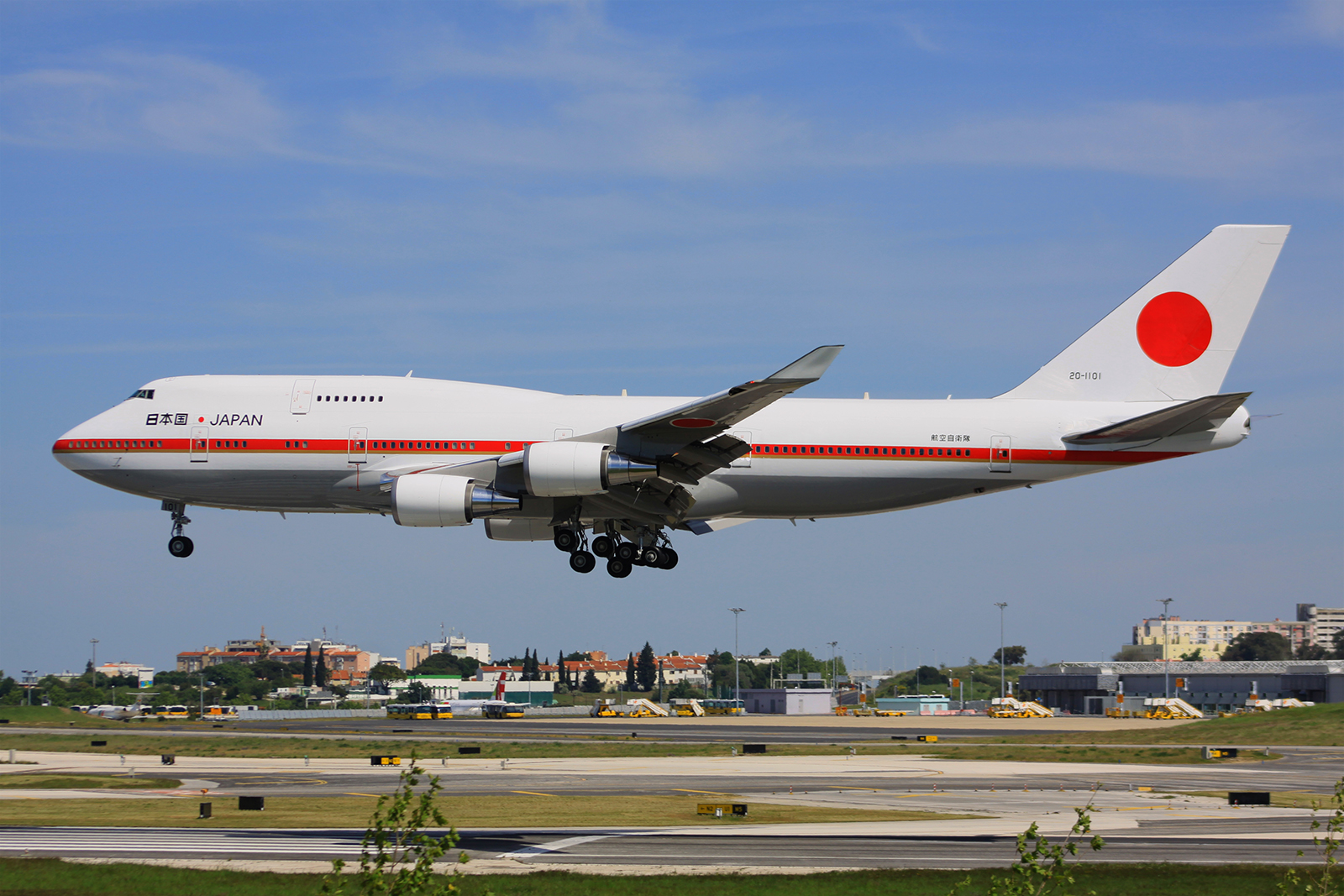 20-1101 · Boeing 747-47C · (LIS / LPPT)