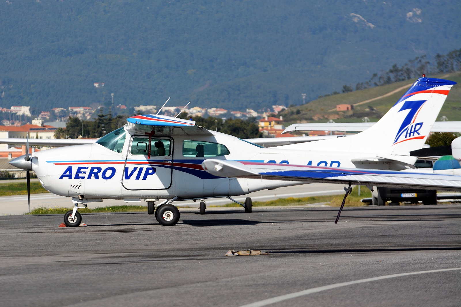CS-AOD · Cessna 210L Centurion · (LPCS)