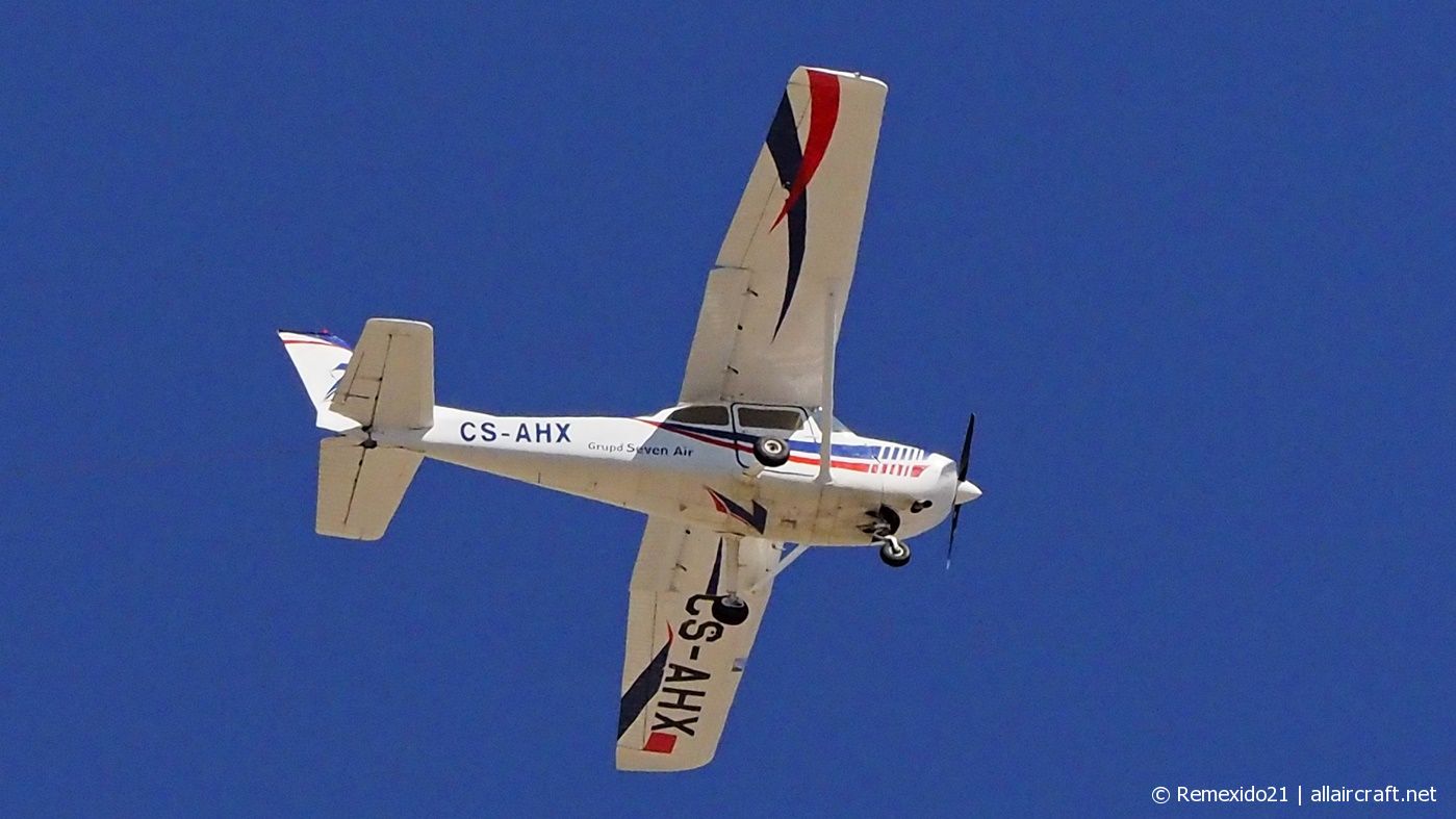 CS-AHX · Reims-Cessna FR172H Reims Rocket · (FAO / LPFR)