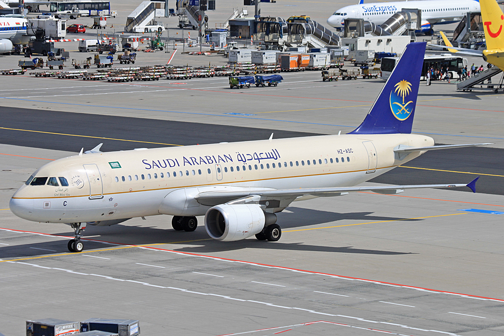 HZ-ASC · Airbus A320-214 · (FRA / FRF / EDDF)