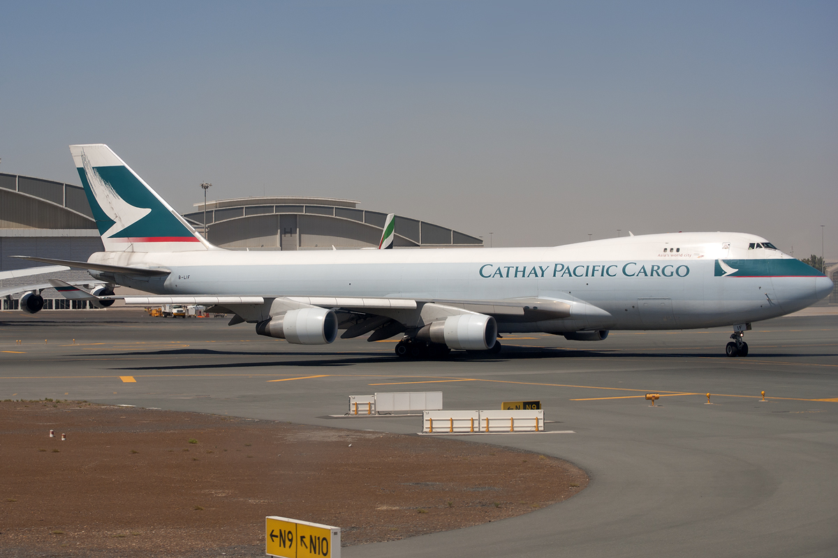B-LIF · Boeing 747-467F/ER/SCD · (DXB / OMDB)
