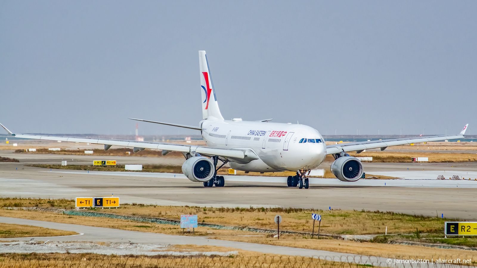 B-5968 · Airbus A330-243 · (PVG / ZSPD)