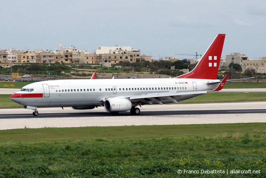D-APBC · Boeing 737-8BK(WL) · (MLA / LMML)
