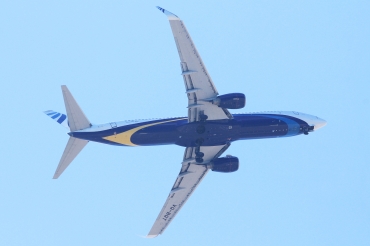 VQ-BQT · Boeing 737-8AS(WL) · (HER / LGIR)