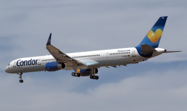 D-ABOM · Boeing 757-330(WL) · (LPA / GCLP)