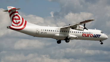 SP-LFE · ATR-72-202 · (WAW / EPWA)