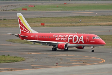 JA01FJ · Embraer 170-100STD · (CTS / RJCC / RJCJ)