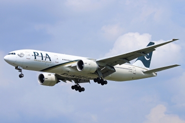 AP-BGL · Boeing 777-240/ER · (LHR / EGLL)