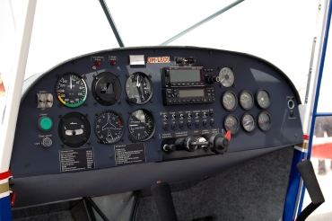 OM-LEOS · Aeropro Eurofox · (LPEV)