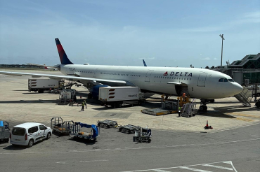 N805NW · Airbus A330-323 · BCN / LEBL