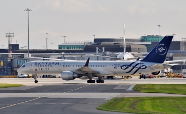 N717TW · Boeing 757-231 · (MAN / EGCC)