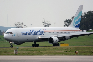 CS-TFT · Boeing 767-3Y0/ER · (LIS / LPPT)