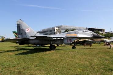 4115 · Mikoyan-Gurevich MiG-29GT (9-51) · (EPKC)