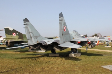 4109 · Mikoyan-Gurevich MiG-29G (9-12A) · (EPDE)