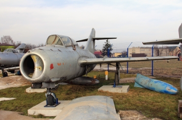 905 · PZL - Lim-2 SB · (EPDE)