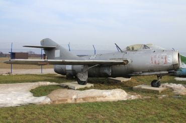 109 · PZL - Lim-2 · (EPDE)