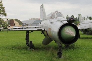 2003 · Mikoyan-Gurevich MiG-21M · (EPKC)