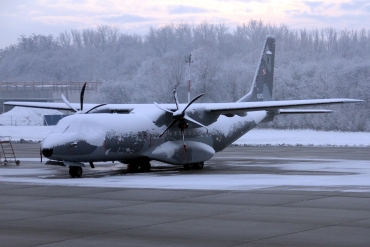 025 · CASA C-295M · (KRK / EPKK)