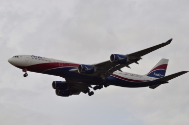 CS-TFX · Airbus A340-542 · (LHR / EGLL)