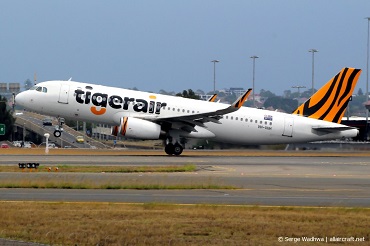 VH-XUH · Airbus A320-232(WL) · (SYD / YSSY)
