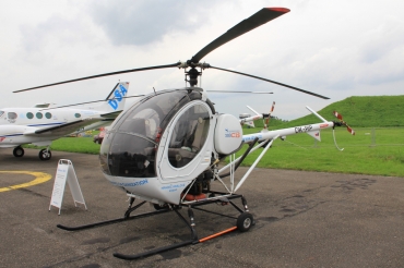 OK-PIP · Schweizer 300CB · (LKHK / EHS)
