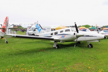 OK-DSP · Piper PA-34-220T Seneca IV · (LKHK / EHS)
