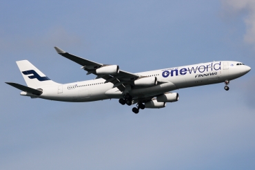 OH-LQE · Airbus A340-313 · (SIN / WSSS)