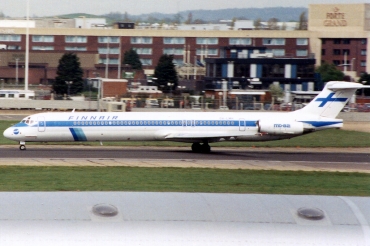 OH-LMH · McDonnell Douglas MD-82 · (LHR / EGLL)