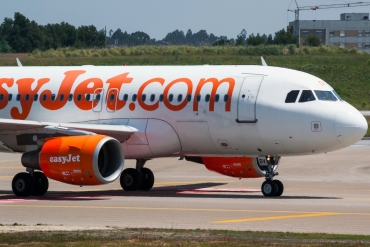 G-EZDV