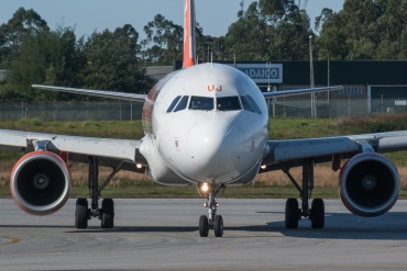 G-EZUJ