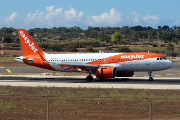 G-UZHL
