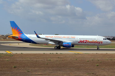 G-HLYF