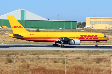 D-ALET · Boeing 757-28A(PCF) · (MLA / LMML)