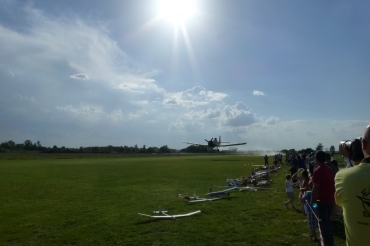 SP-ZWG · PZL-Mielec M-18B Dromader · --