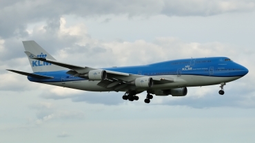PH-BFT · Boeing 747-406(M) · (YUL / CYUL)
