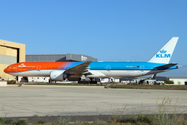 PH-BVA · Boeing 777-306/ER · (MLA / LMML)