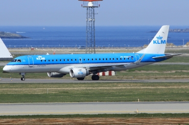 PH-EZM